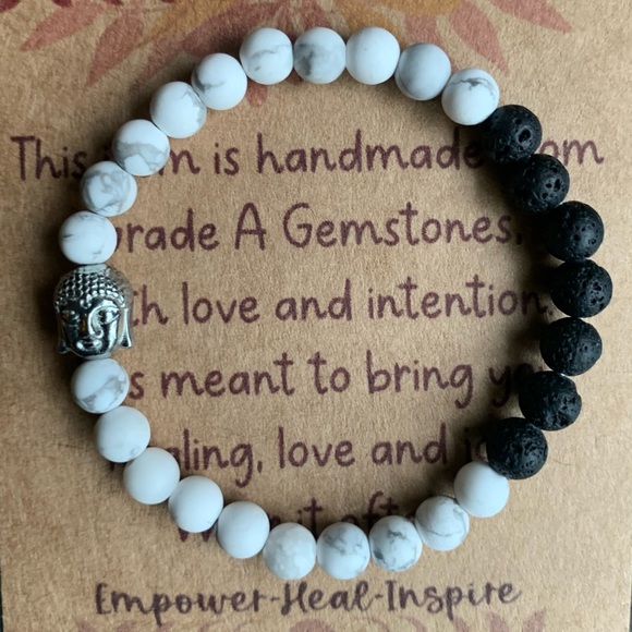 NWT ✨Howlite & Lava Stone  ✨Calming Healing Gemstone Bracelet✨ Handmade - Picture 3 of 7